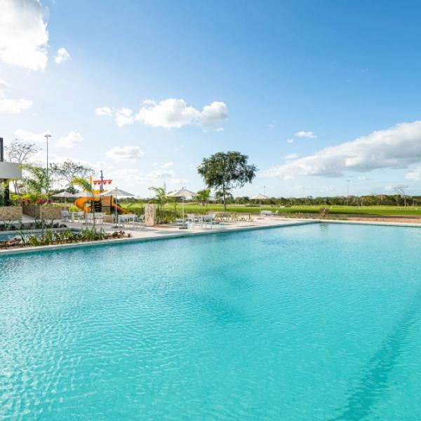 Venta terreno Provincia frente al campo de golf