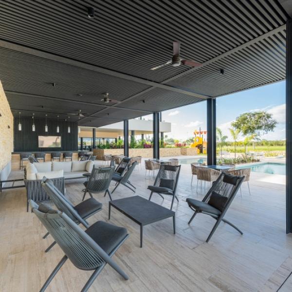 Venta terreno Provincia frente al campo de golf